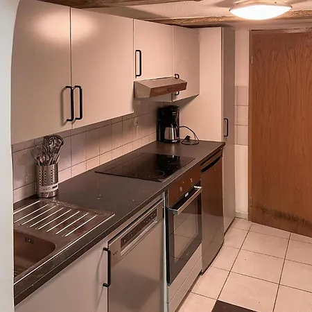 1 Bedroom Lovely In شقة Kalkhorst